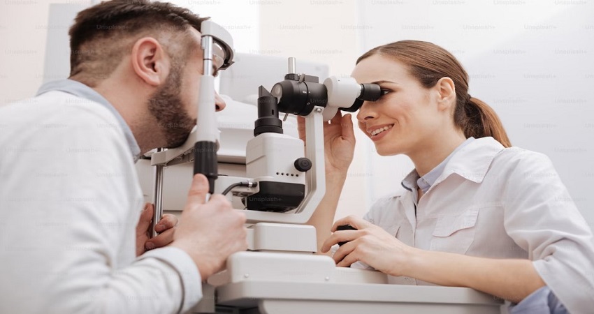 Best Hospitals In California For Retina Treatment.jpg